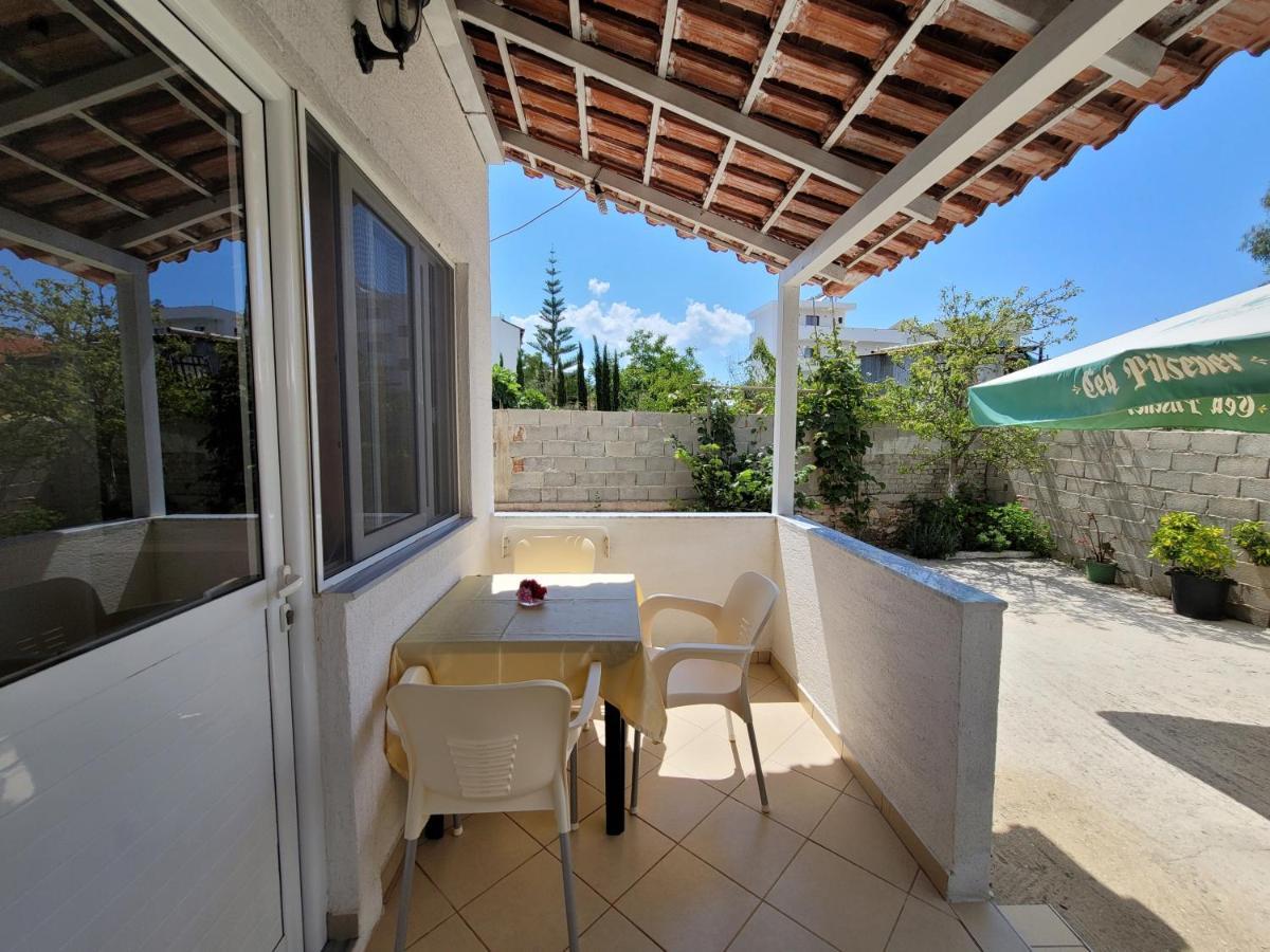 Vila Geri Ksamil Exterior photo